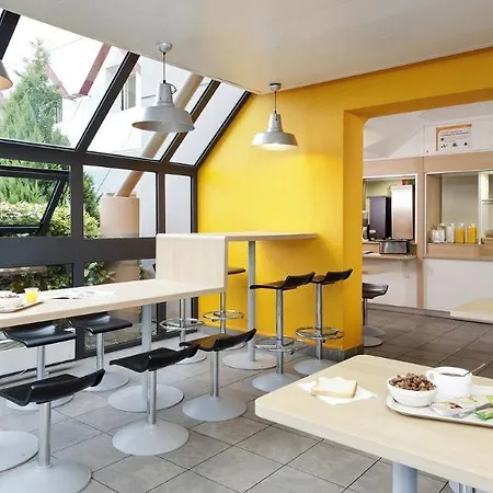 Hotel F1 Ennery Metz